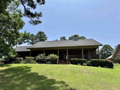 Lake Hamilton Home For Sale in Hot Springs Arkansas