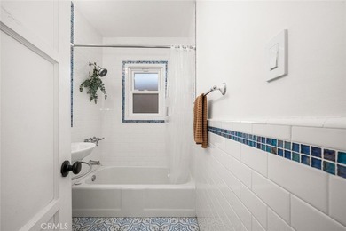 Charming Belmont Heights Living Just Moments from the Coast! - photo 23