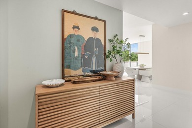 The Royal Palm Villa is an exceptionally rare offering at Royal - photo 3