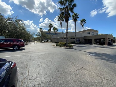!!!VALUE-ADD MEDICAL OFFICE OPPORTUNITY | FLEXIBLE OCCUPANCY | - photo 4