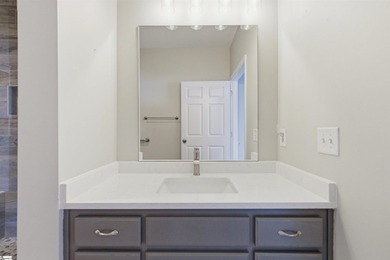 Fantastic and Spacious Lakefront Condo on beautiful Lake - photo 25