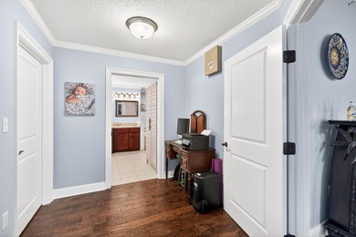 Rare opportunity to own a two-bedroom unit in the beautiful - photo 27