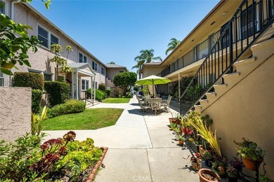 Charming Belmont Heights Living Just Moments from the Coast! - photo 28