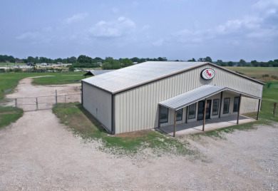 2 BLDGS = 4,592 SQFT, 9.977 ACRES, 1 MILE TO LEGENDARY LAKE FORK - photo 2