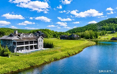 Refined Luxury. Rare Direct Lakefront Home within the Coveted - photo 2