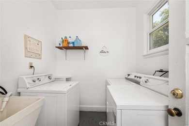 Charming Belmont Heights Living Just Moments from the Coast! - photo 43