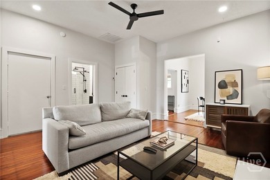 EXECUTIVE RENTAL! SOLD FULLY FURNISHED! Why rent when you can - photo 4