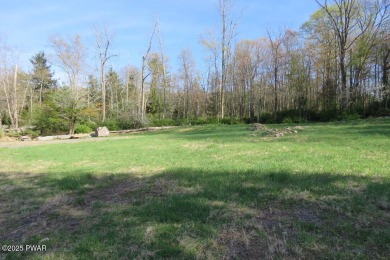 Lake Acreage For Sale in Tafton, Pennsylvania