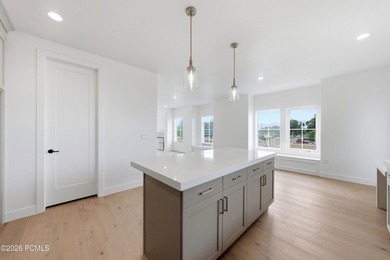 A new benchmark for Provo luxury living is rising just minutes - photo 11