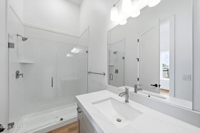 A new benchmark for Provo luxury living is rising just minutes - photo 20