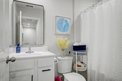 Welcome to your next home or investment opportunity! This - photo 22
