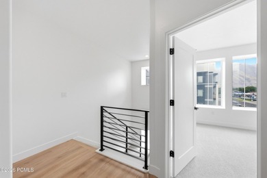 A new benchmark for Provo luxury living is rising just minutes - photo 24