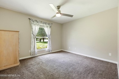 Welcome home to this beautifully maintained all-brick 3-bedroom - photo 25