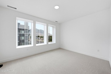 A new benchmark for Provo luxury living is rising just minutes - photo 25