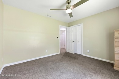 Welcome home to this beautifully maintained all-brick 3-bedroom - photo 26
