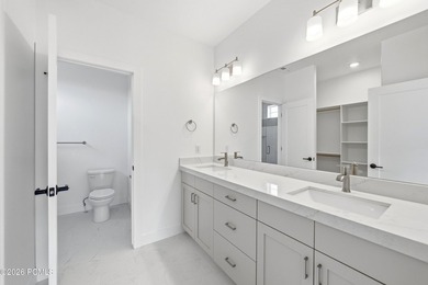 A new benchmark for Provo luxury living is rising just minutes - photo 26