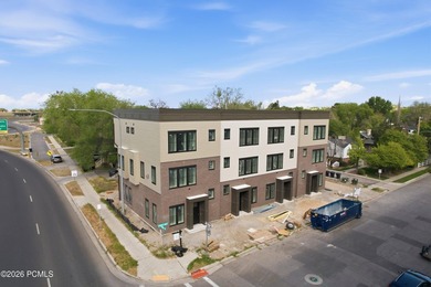 A new benchmark for Provo luxury living is rising just minutes - photo 40