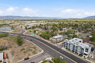 A new benchmark for Provo luxury living is rising just minutes - photo 42