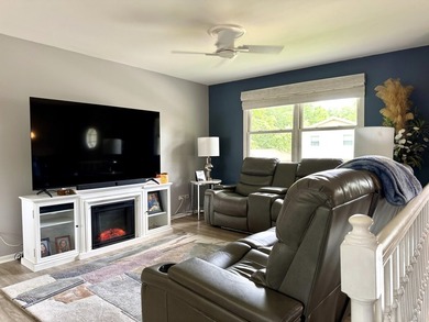 First time on the market! This move-in ready, one-owner home in - photo 4