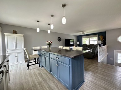 First time on the market! This move-in ready, one-owner home in - photo 10