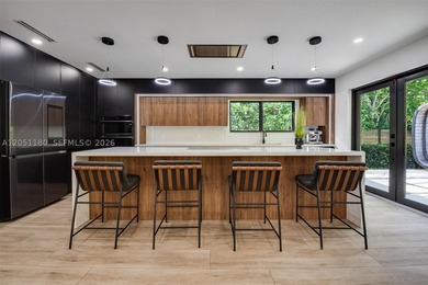 Welcome to Maison Noir, a beautifully reimagined Miami Shores - photo 3