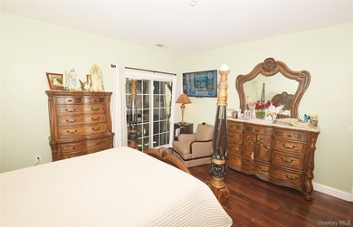 This Stylish Condo Boasts 9Ft Ceilings, Sleek Finishes And An - photo 12