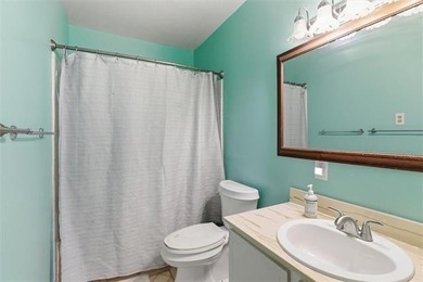 Enjoy the convenience of this desirable and well established - photo 12