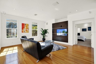BEAUTIFULLY MAINTAINED BELLEAIR HOME SITUATED ON OVER 1/4 ACRE - photo 14