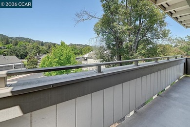 Experience the perfect blend of sophisticated living and natural - photo 21