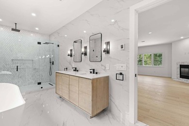 New custom home that blends modern and traditional living - photo 23