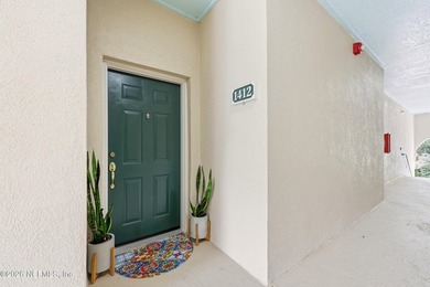 Experience upscale condo living in this beautifully updated - photo 4