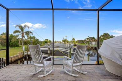 QUICK SAILBOAT ACCESS! Impressive 3-bedroom, 2.5-bath, 3-car - photo 28