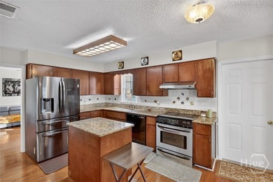 ***$5,000 seller contribution with a contract by 09/01/26*** - photo 7