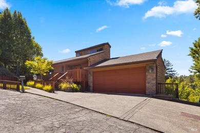 Diamond in the rough in the highly desirable Marin Country Club - photo 3