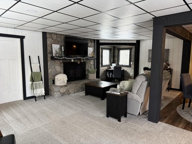Fully remodeled 5-bedroom home on Hill Island in Cedarville with - photo 3