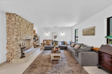 Welcome to a rare lakefront estate in the exclusive, guard-gated - photo 3