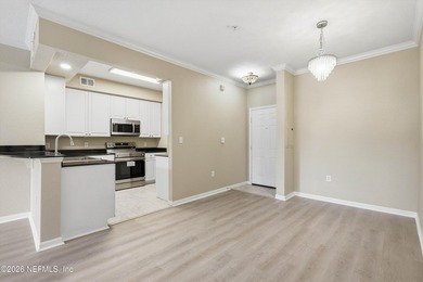 Welcome to Villa Medici - a beautifully updated condo in - photo 7