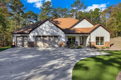 Price Reduced - 2-Year-Old Custom Home with Private Dock -- Golf - photo 9