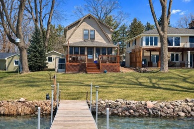 Tichigan Lake Home For Sale in Waterford Wisconsin