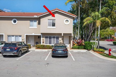 Welcome to this spacious 2-bedroom, 2.5-bath townhouse offering - photo 3