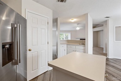 Welcome to 643 Downhaul Drive, a well-maintained, all-brick home - photo 14