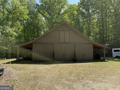 Amazing opportunity to own a 27+ acre equestrian/gentleman farm - photo 5