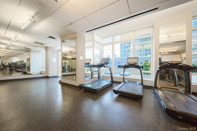 Investor friendly unit Only currently tenant occupied. Welcome - photo 21