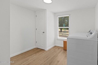 Rarely does a property offer this much freedom, flexibility, and - photo 22
