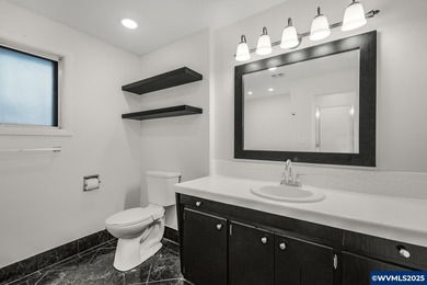 Fantastic property on nearly an acre with territorial views and