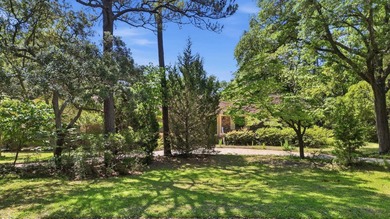 Welcome to 241 Center Drive in the highly sought-after - photo 28