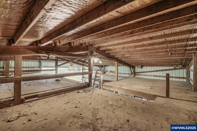 Fantastic property on nearly an acre with territorial views and