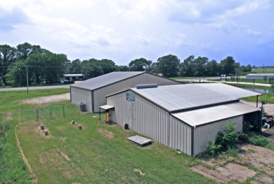 2 BLDGS = 4,592 SQFT, 9.977 ACRES, 1 MILE TO LEGENDARY LAKE FORK - photo 4