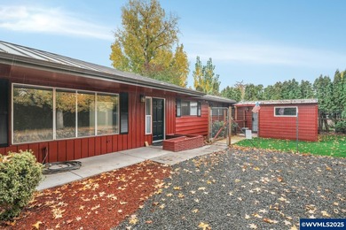 Fantastic property on nearly an acre with territorial views and