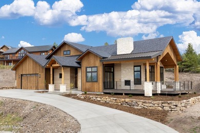 New construction luxury. This home offers great main floor - photo 1